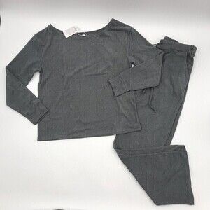 Fashion Says ‘Me Too’ Style Says ‘Only Me’ Grey Long-Sleeve & Pant Set size L